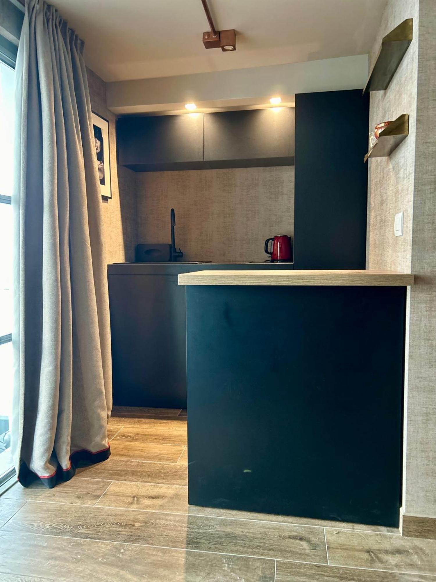 شقة Portrait Luxury Loft باري المظهر الخارجي الصورة