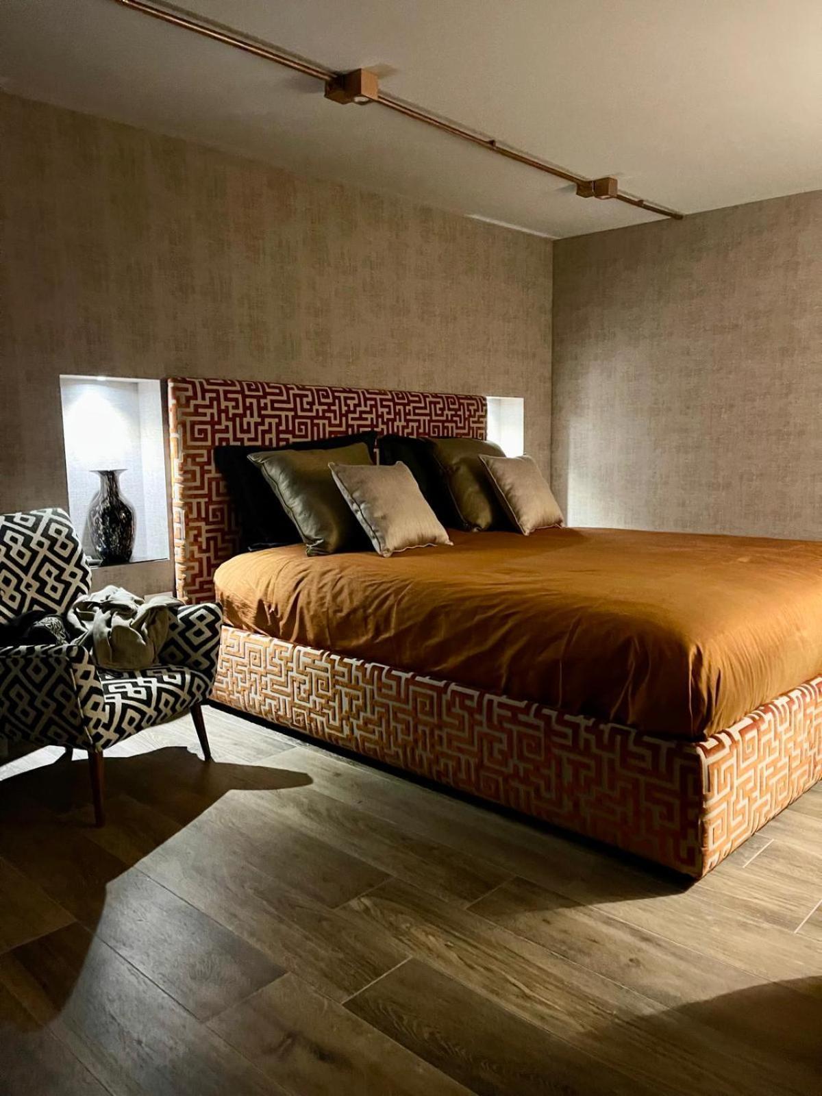 شقة Portrait Luxury Loft باري المظهر الخارجي الصورة